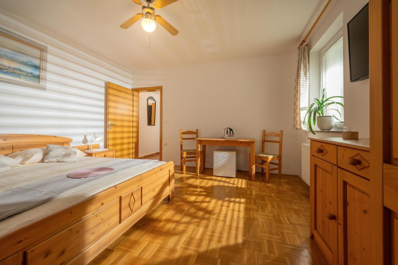 Rooms & Apartments Pr Matjon Bled Exterior photo